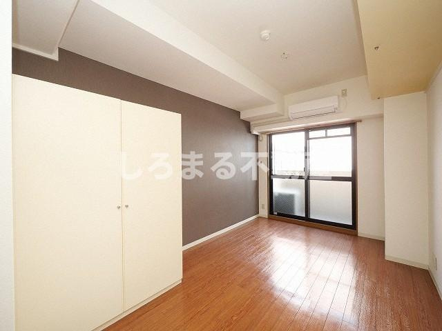 セイワパレス堂島シティの居間・リビング