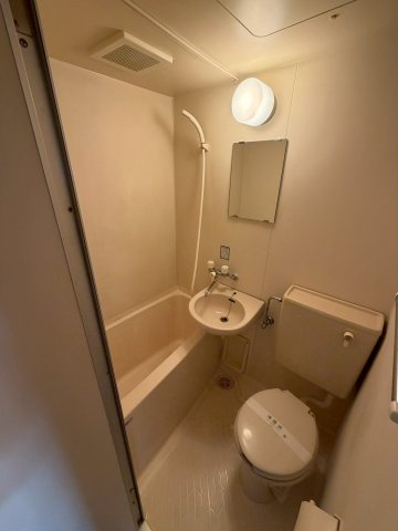 シティパルウエストの浴室