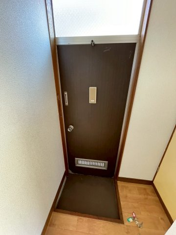 後藤ハイツＢの玄関