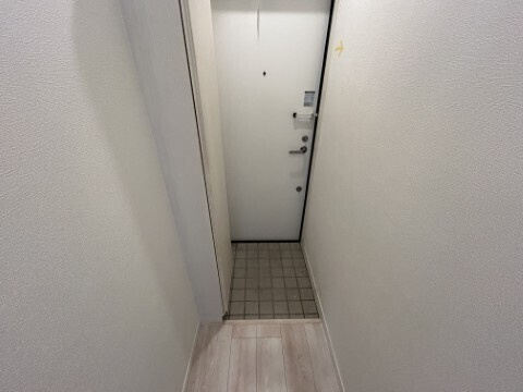 エミグラント宿河原の玄関