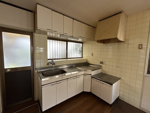 御立西1丁目戸建のキッチン