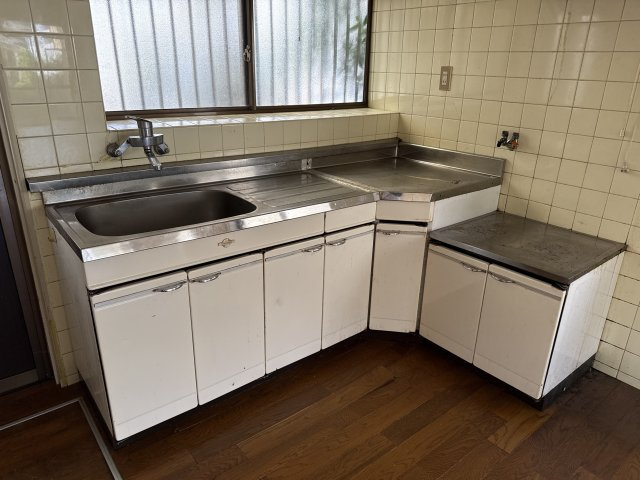 御立西1丁目戸建のキッチン