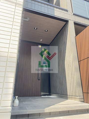 ディーセレーノ弥生のエントランス