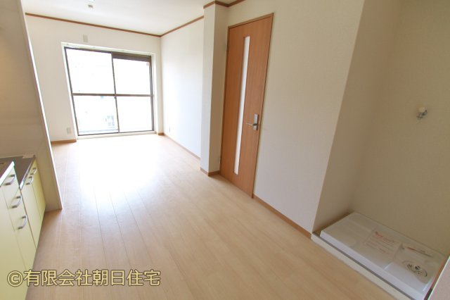 サンコーポ沖本の居間・リビング