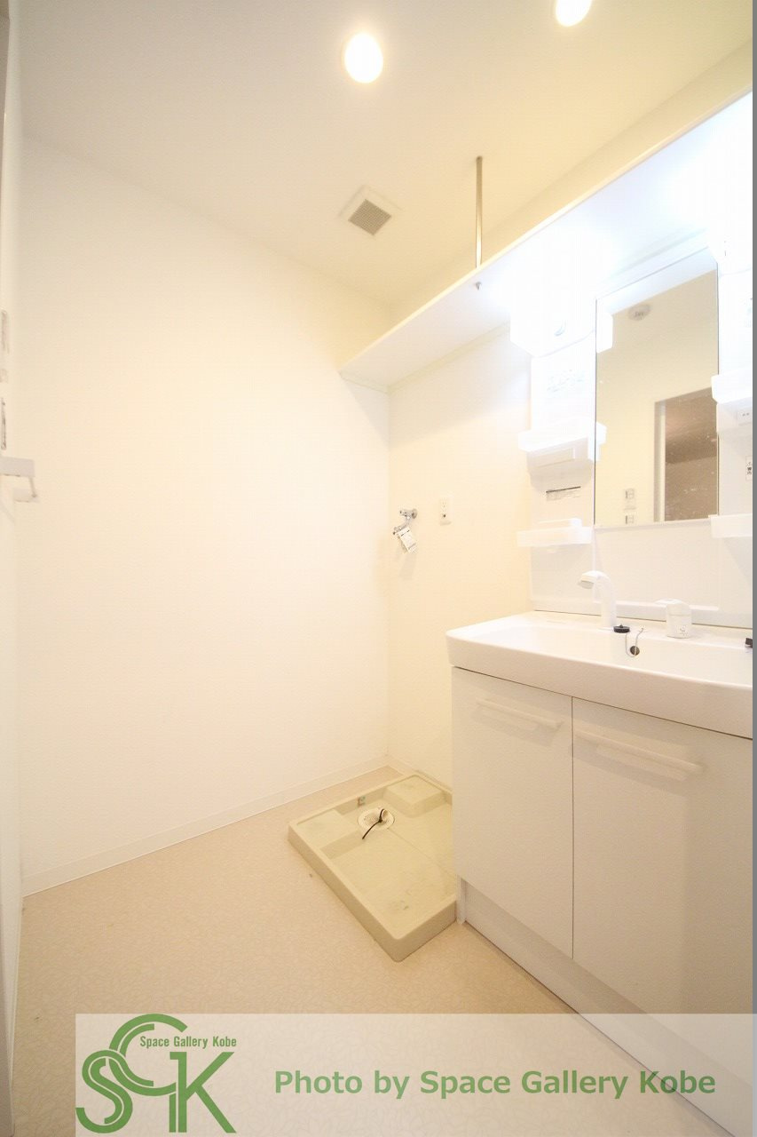 マンション　リモーネの洗面所|※お部屋により仕様が異なる場合があります※