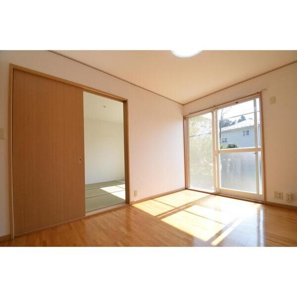 エステートピアマルイIの寝室