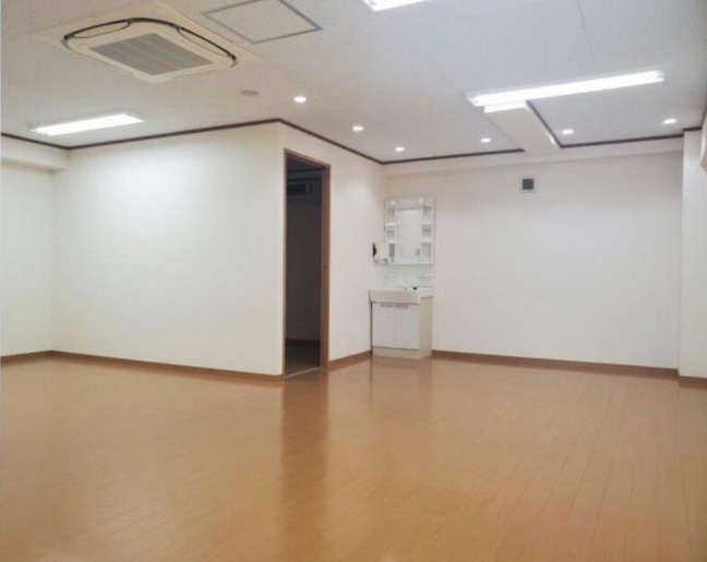 大津市南郷１丁目の店舗事務所の内装