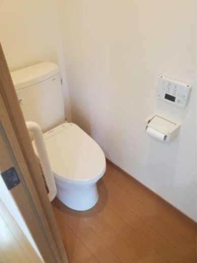 大津市南郷１丁目の店舗事務所のトイレ