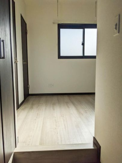 Les quatre saisonsの玄関