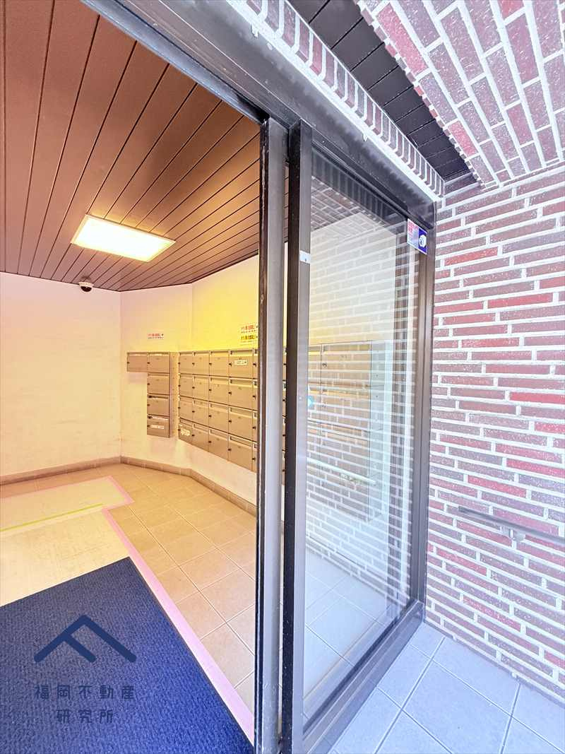 大濠ハイツのエントランス