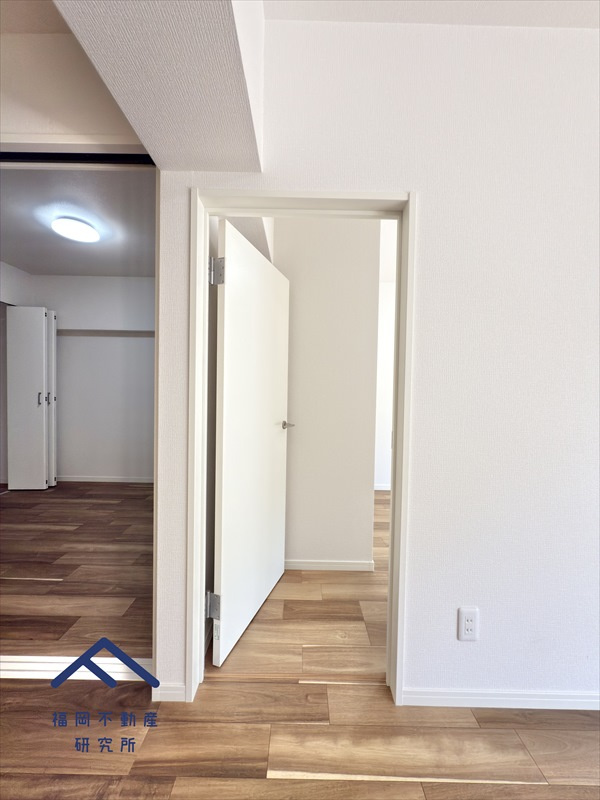 大濠ハイツの玄関