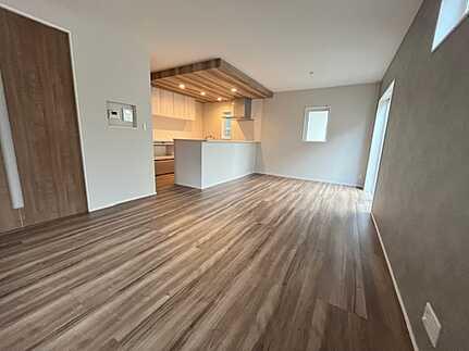 安佐南区伴東８丁目の居間・リビング