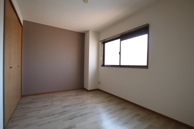 【洋室】 | クレセント