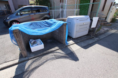 【その他共用部分】 | クレセント | 敷地内ごみ置き場