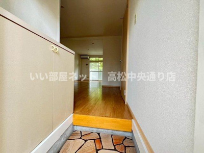 【玄関】 | エクセル牟礼