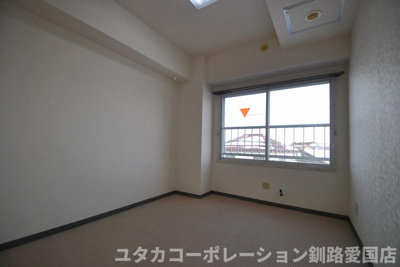 【洋室】 | ◎収益物件◎エステート南大通