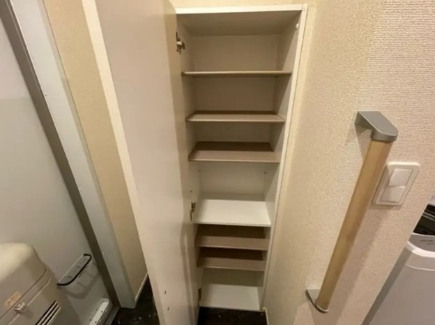 ヌーヴェル　リュンヌの玄関