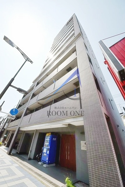 ライジングプレイス金町の外観