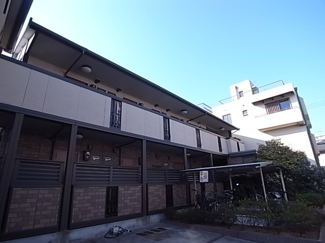 神戸市兵庫区松原通２丁目のアパートの外観