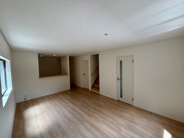 久留米市国分町の新築一戸建の居間・リビング