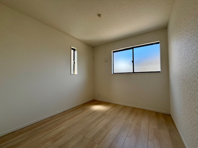 久留米市国分町の新築一戸建の洋室|個人の部屋や寝室として使える洋室です