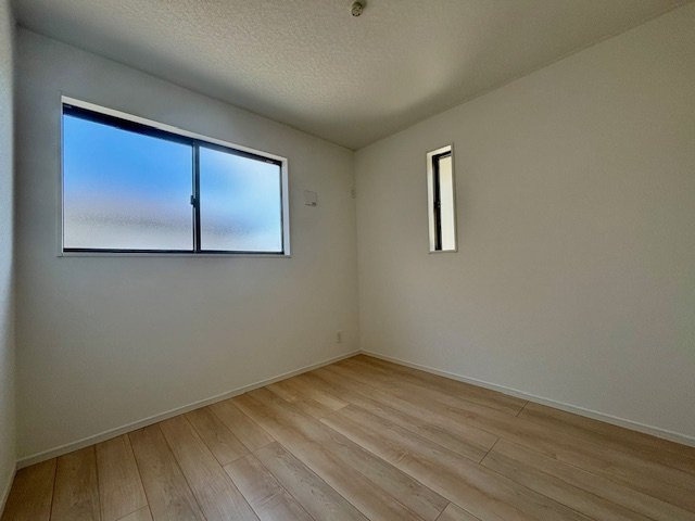 久留米市国分町の新築一戸建の洋室