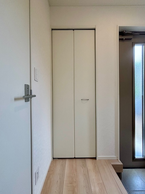 久留米市国分町の新築一戸建の収納