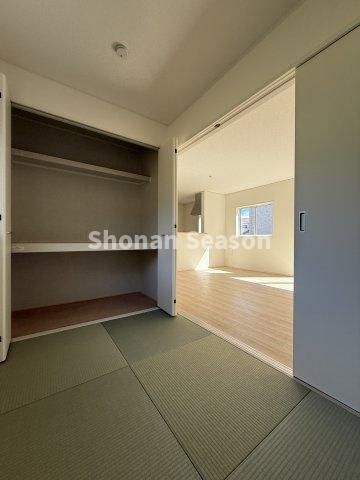 【和室】 | 和室はちょっと横になりたい時や、洗濯物を畳む時などに便利です◎