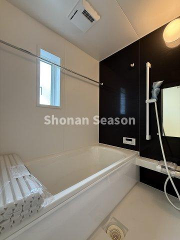 【浴室】 | 家族が時間差で入浴しても追焚機能で温かいお風呂に入れます◎