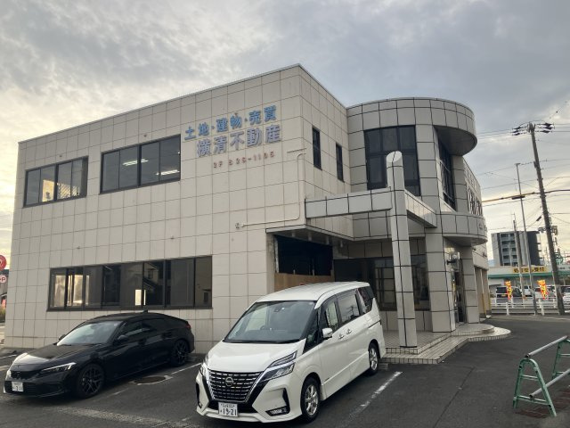 横清ビル1F店舗の外観