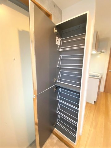 「防音マンション」リトルズトーン上野公園の収納|シューズボックス