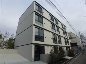 【外観】 | LEGALAND高円寺 | 鉄筋コンクリート造のがっちりとした建物。