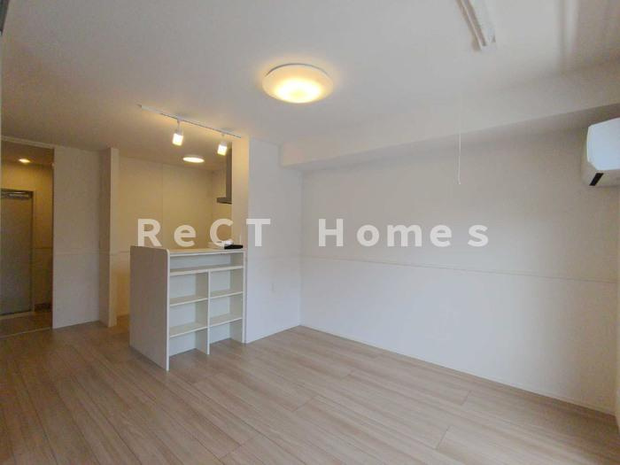 姫路市西今宿６丁目のハイツの居間・リビング