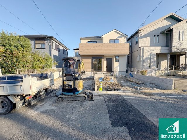 八幡市男山松里　第3期　新築一戸建ての外観|安心の10年保証！外観を美しく保ち、雨水で汚れを落とします！気になることがありましたら、お気軽にお問い合わせください！