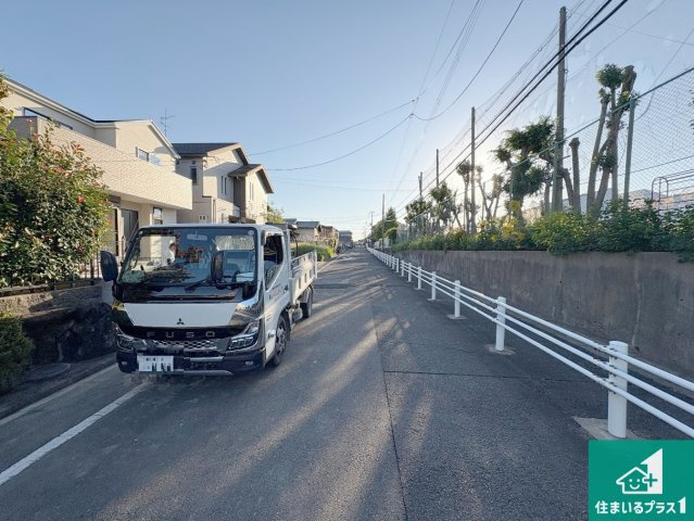 八幡市男山松里　第3期　新築一戸建ての外観|お客様に長く安心して住んでいだだける事にこだわった家づくり！住んでからのアフターサービスにもしっかりと取り組んでいます！