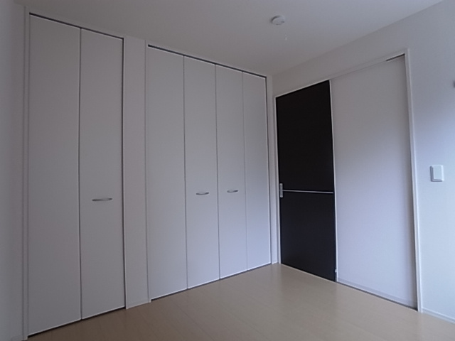 神戸市須磨区月見山町３丁目のアパート