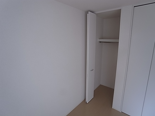 神戸市須磨区月見山町３丁目のアパート