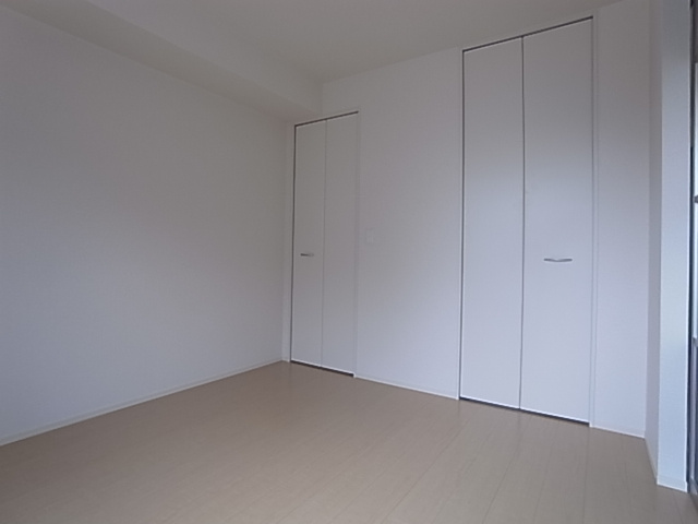 神戸市須磨区月見山町３丁目のアパート