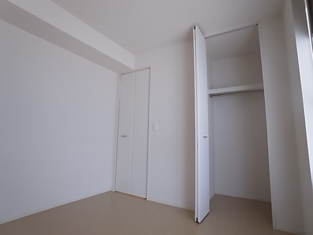 神戸市須磨区月見山町３丁目のアパート