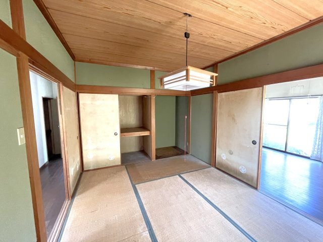 東金市下谷売り中古戸建ての和室