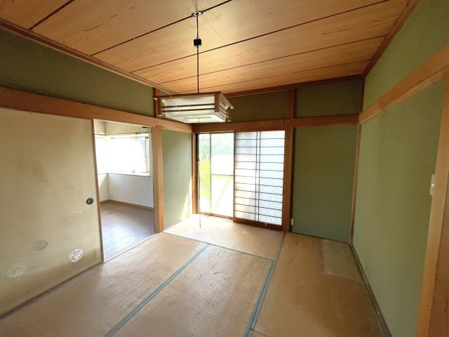 東金市下谷売り中古戸建ての和室