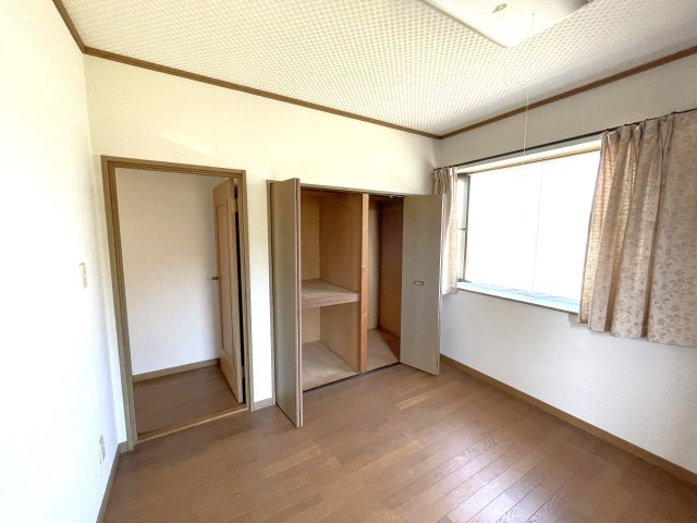 東金市下谷売り中古戸建ての収納