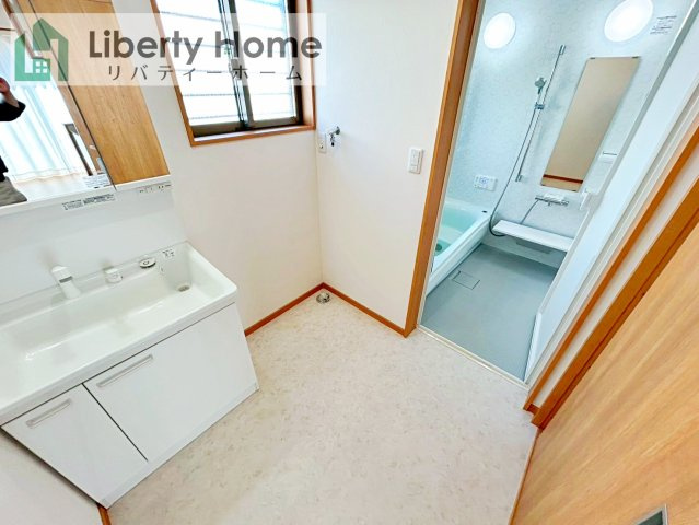 土浦市乙戸南２丁目　中古戸建の脱衣所