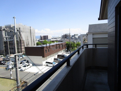 【バルコニー】 | ヌーヴェルシャトー