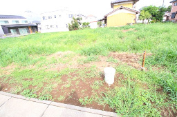 結城市結城　全3区画の外観|東方向です。