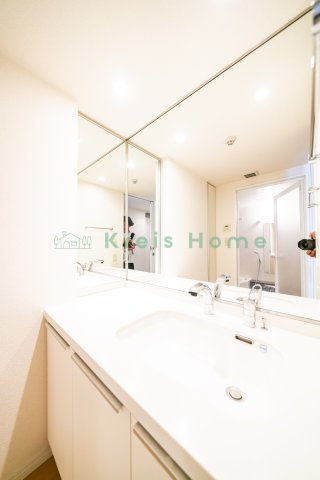 ヒルクレスト御茶ノ水の独立洗面台