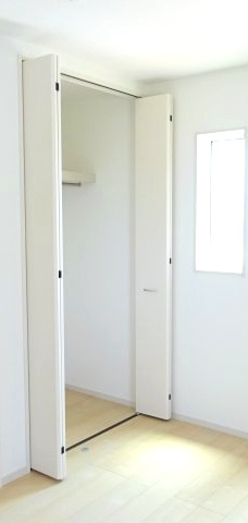 第4富士見町時沢　新築戸建　4号棟の収納|1階洋室にも収納があります