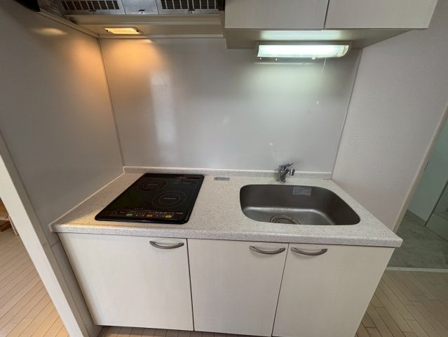 大阪市北区西天満３丁目の賃貸マンションのキッチン