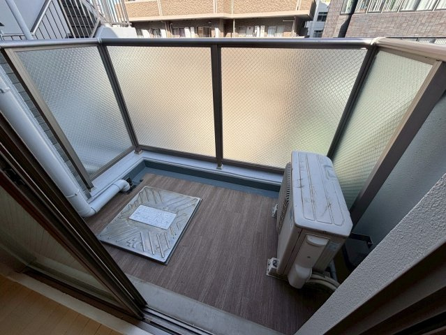 大阪市北区西天満３丁目の賃貸マンションのバルコニー
