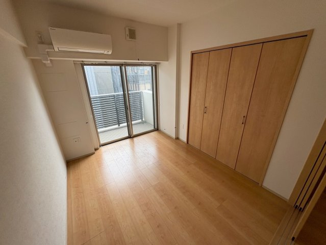 大阪市西区北堀江１丁目の賃貸マンションの居間・リビング